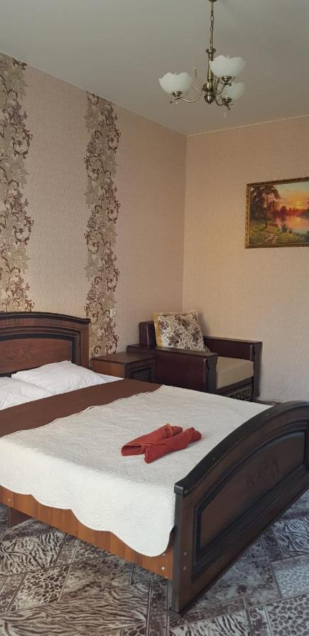 Arins-park Hotell Otradnoe Exteriör bild