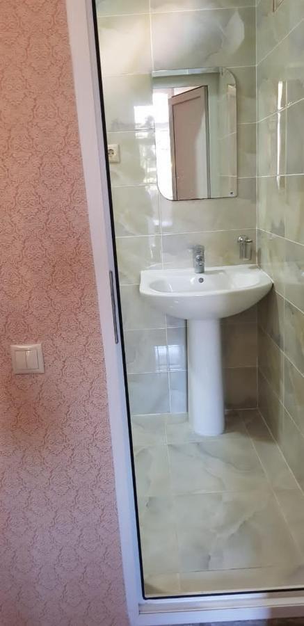 Arins-park Hotell Otradnoe Exteriör bild